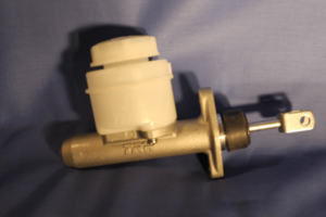 GMC150TRW MGB Brake Master Cylinder up to 1976 Single Line TRW