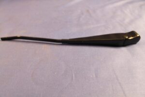 (13) MGB ROADSTER TEX BLACK WIPER ARM 11" 7.2MM BHA5201 W76353E