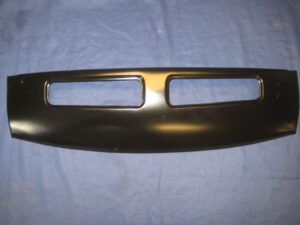 (10) MG MIDGET FRONT VALANCE WITH REINFORCEMENT 1500 MS09