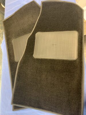 HMP613061 MGB FOOTWELL CARPETS PAIR 3 SYNCHRO BLACK 1962-67 MKI