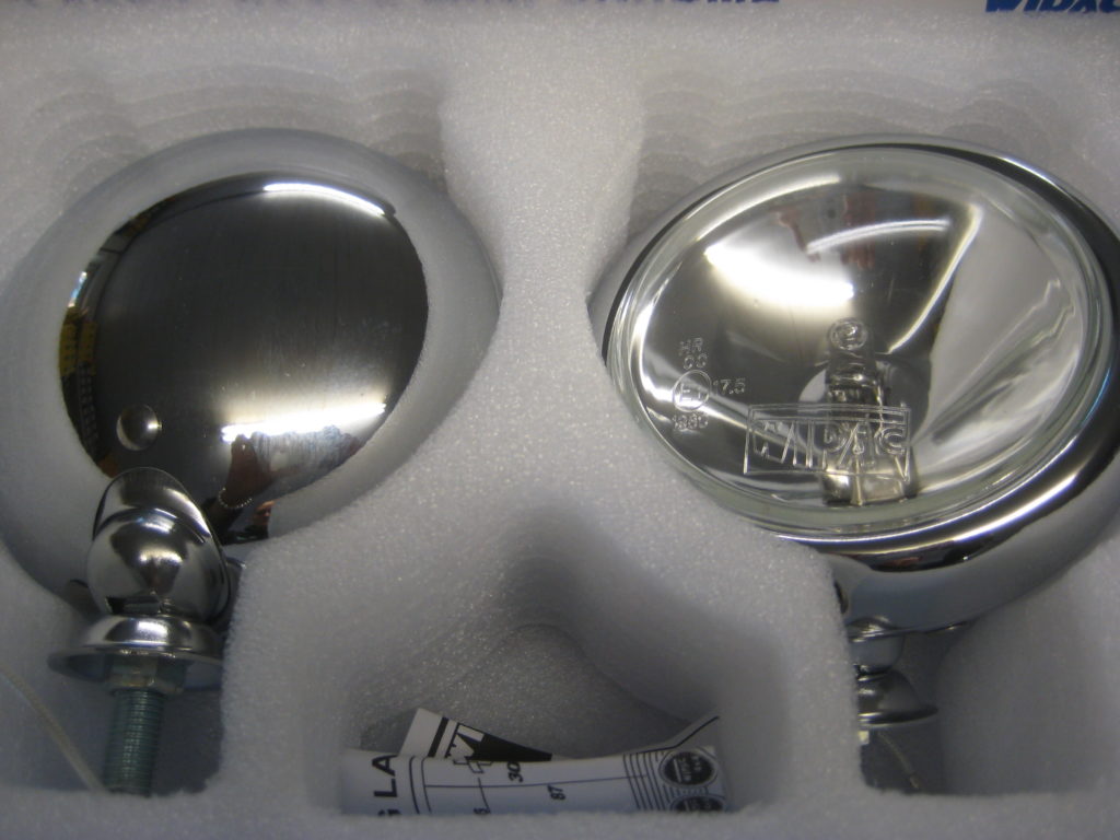 S6055 PAIR WIPAC 5" CLASSIC MINI STYLE CHROME DRIVING LAMPS - Image 2