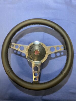 15LUX MGB 15" MOUNTNEY LUXURY LEATHER FLAT STEERING WHEEL & BOS