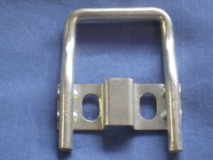 HZA356 MGB ROADSTER & GT BOOT STRIKER LOCK CATCH