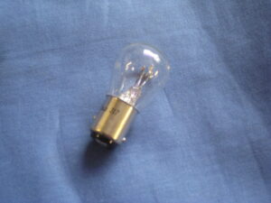 GLB380 MGB & MIDGET BRAKE LIGHT STOP LIGHT BULB 5W 12V