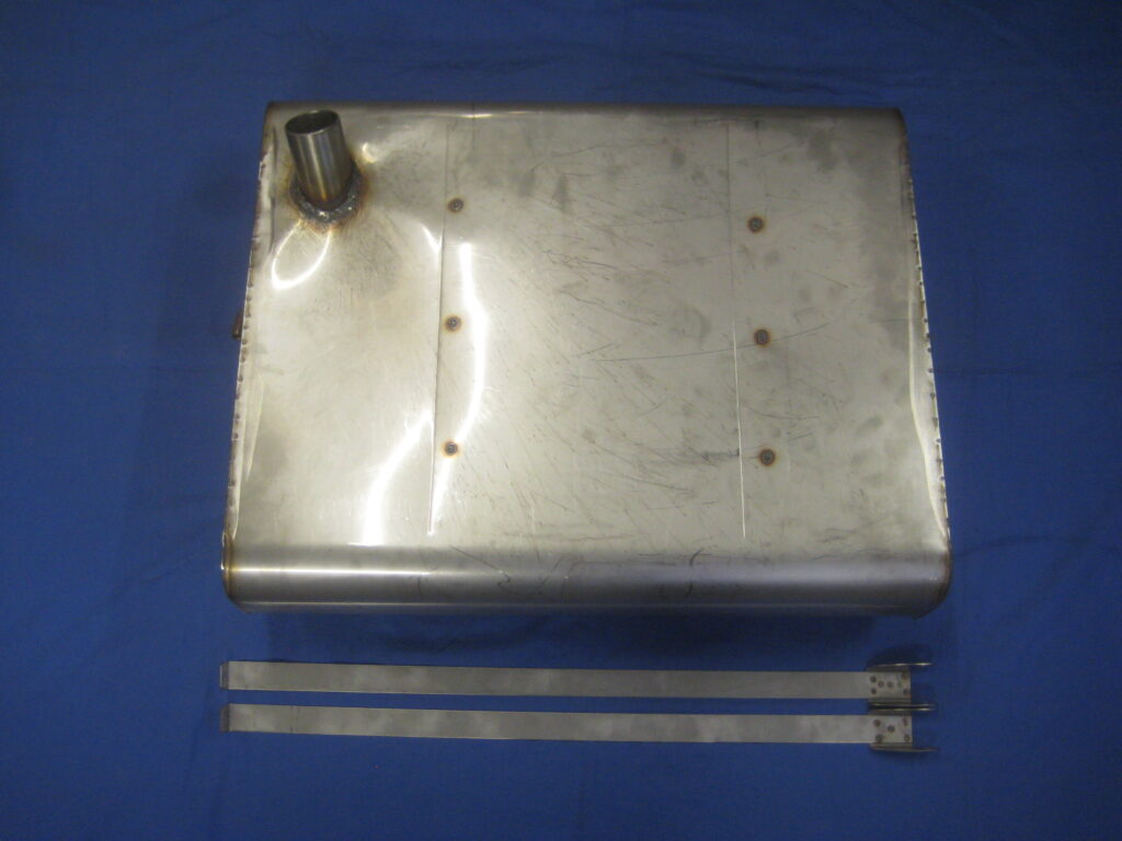 ARH176 & AHH6253 MGB S/S STRAP TYPE PETROL TANK INC STRAPS