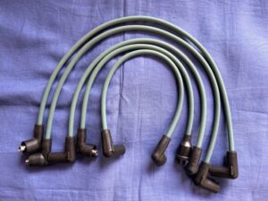 GHT184G  MGB PLUG LEAD SET PUSH FIT GREEN