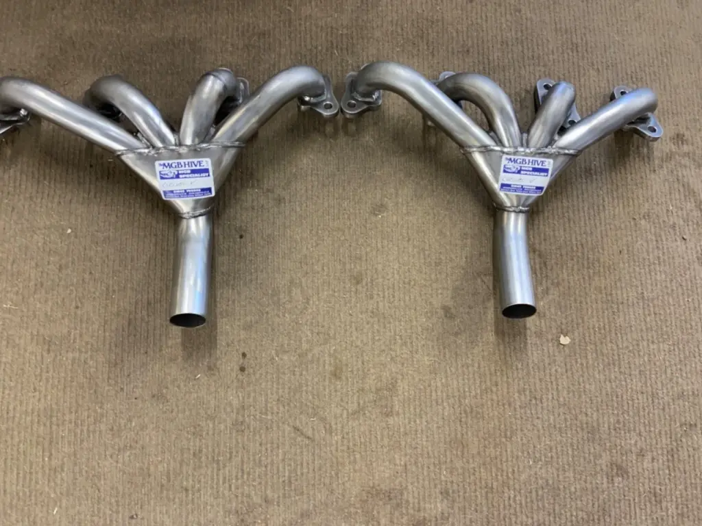 BHH1000HS PAIR OF MGB V8 TUBULAR BLOCK HUGGER S/S MANIFOLDS (ONLY)
